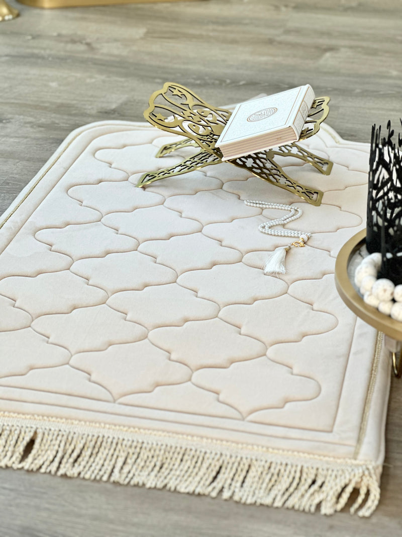 Kids Luxury Padded Anti Slip Moroccan Prayer Mat – Soft Islamic Rug with Carrying Case